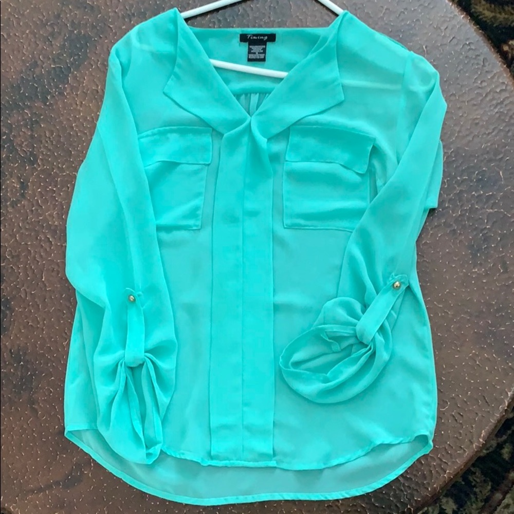 “Timing” sea foam green blouse
